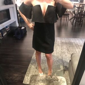 Little black dress 👗